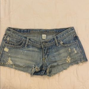 Abercrombie and Fitch 00 low rise denim shorts
